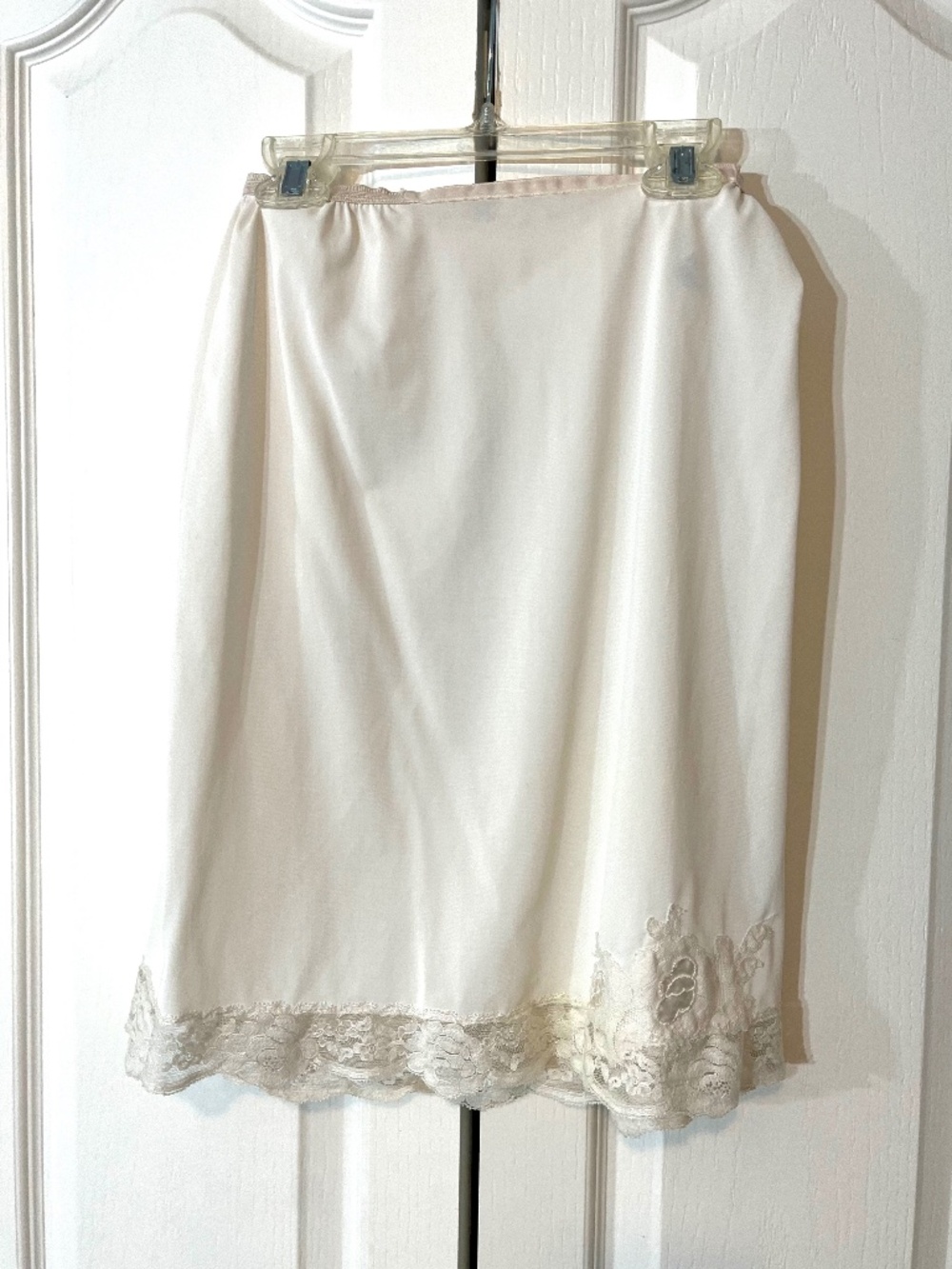 intage Gossard Artemis Off-White Half Slip | Size S | Lace Hem | Nylon